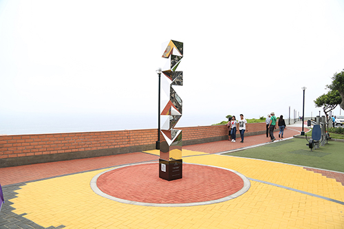 2018-sculpture-aldo-chaparro-thumbnail
